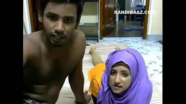 Podívejte se na muslim indian couple Riyazeth n Rizna private Show 3 energetické klipy