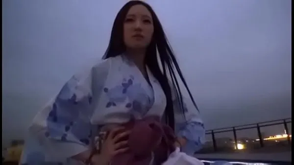 Nézzen meg Erika Momotani – The best of Sexy Japanese Girl energia klipeket