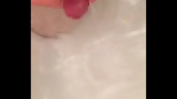 Watch Kentaro] Ejaculation in the bathtub energy Clips