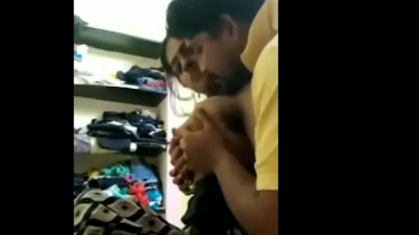 شاهد Bhabhi Devar Home sex fun During Lockdown مقاطع الطاقة