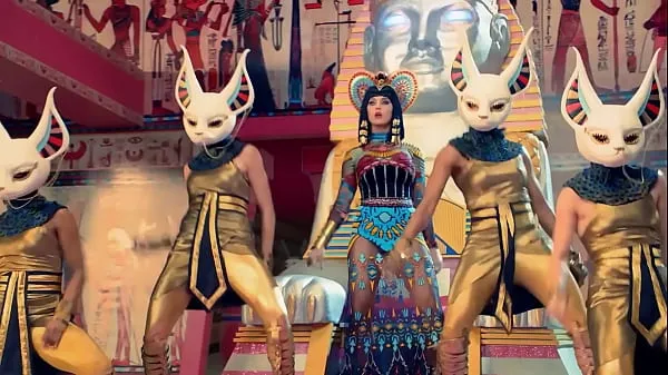 Podívejte se na Katy Perry Dark Horse (Feat. Juicy J.) Porn Music Video energetické klipy