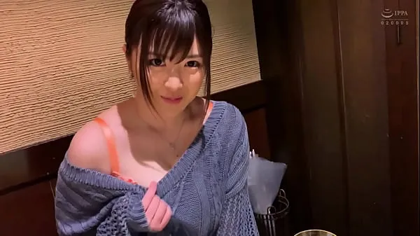 Oglejte si Super big boobs Japanese young slut Honoka. Her long tongues blowjob is so sexy! Have amazing titty fuck to a cock! Asian amateur homemade porn energetske posnetke