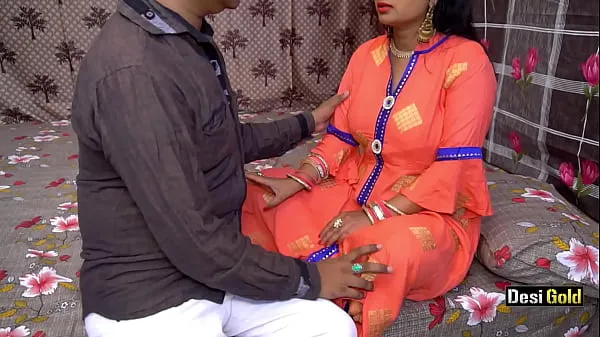 Titta på Indian Wife Fuck On Wedding Anniversary With Clear Hindi Audio energiklipp
