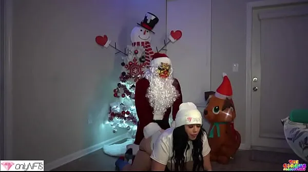 Watch Gibby the clown fucks mandimayxxx on Christmas Eve dressed as Santa clause energy Clips