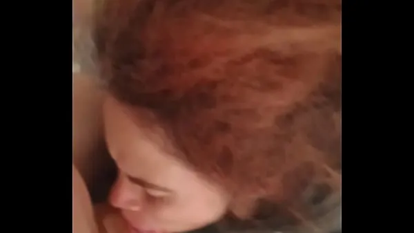 Podívejte se na homeless woman drinking all my cum energetické klipy