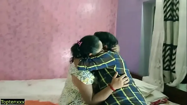 Titta på Hot Bhabhi Cheating sex with married devor! Indian sex energiklipp